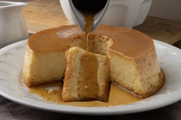 El flan de huevo casero perfecto, sin grumos y con el caramelo justo existe: Este es el truco