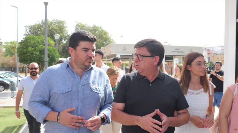 Salazar renuncia a la Ejecutiva del PSOE  tras ser acusado de acosar a mujeres