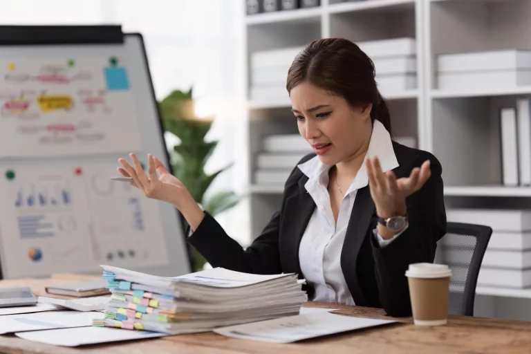 Solo 15 minutos: Este horario en una oficina de Correos es tan bueno que muchos piensan dejar su trabajo