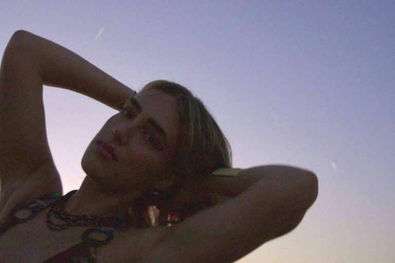 Seytha lanza ‘Señal’, el nuevo hit del verano