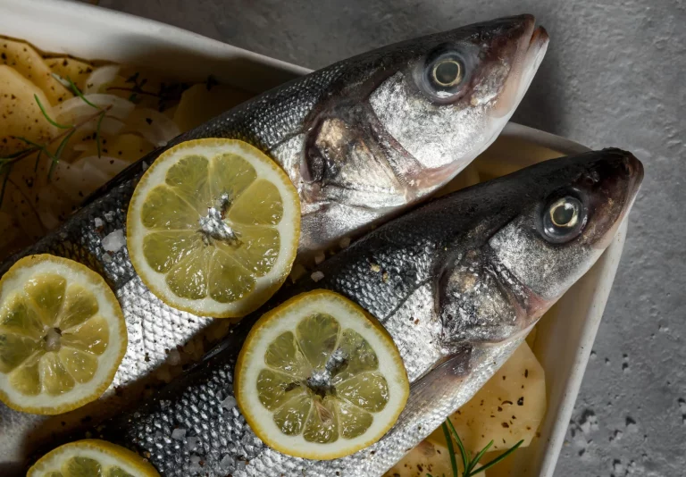 El método infalible de los pescaderos gallegos para saber si una merluza es fresca de verdad
