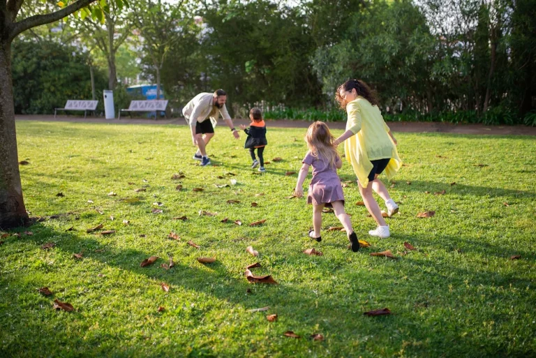 La vitamina que el 80% de los españoles no sabe que le falta y es crucial para el estado de ánimo; y se soluciona en 5 minutos al sol