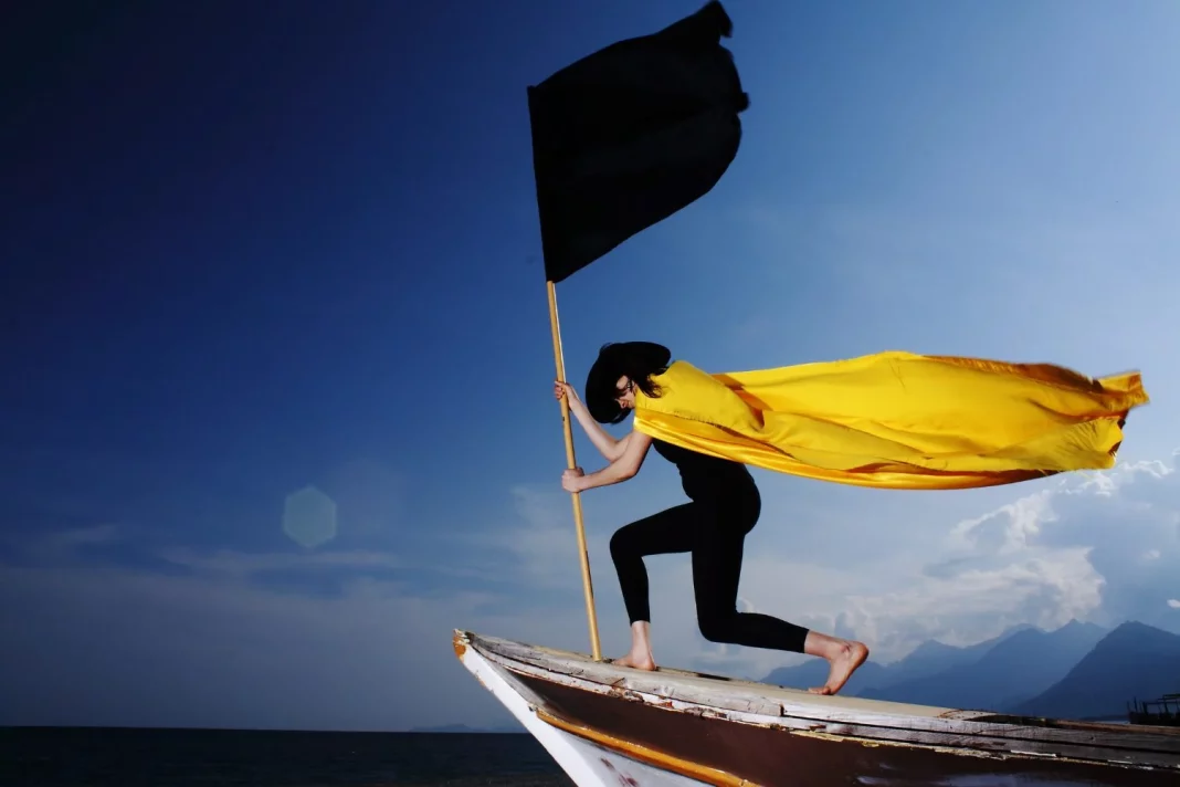 ¡Ni lo intentes si ves la bandera negra!