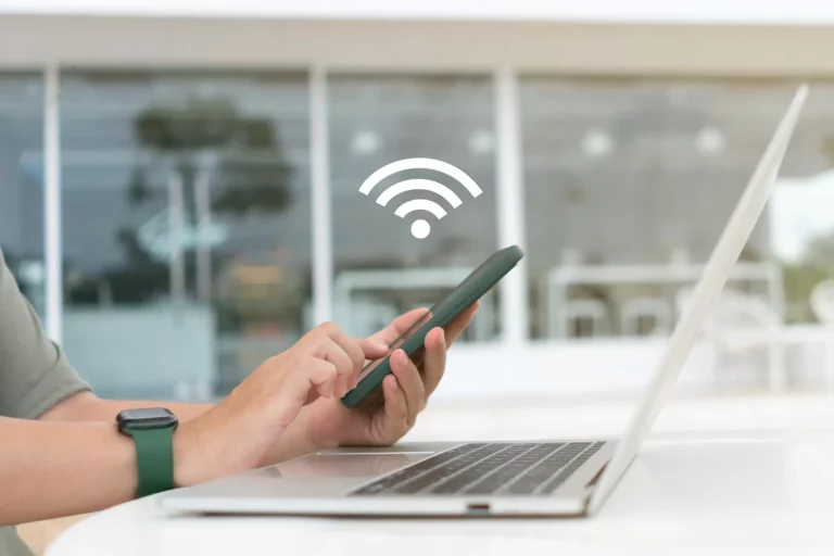 “En 15 segundos te vacían la cuenta”: Guardia Civil identifica el punto de WiFi pública más peligroso de España