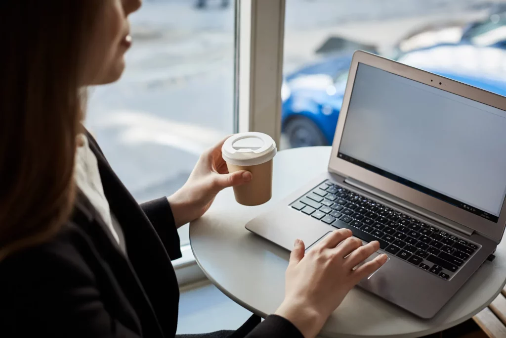 LAS MIGAS DE PAN DIGITALES QUE DEJAS A TU PASO