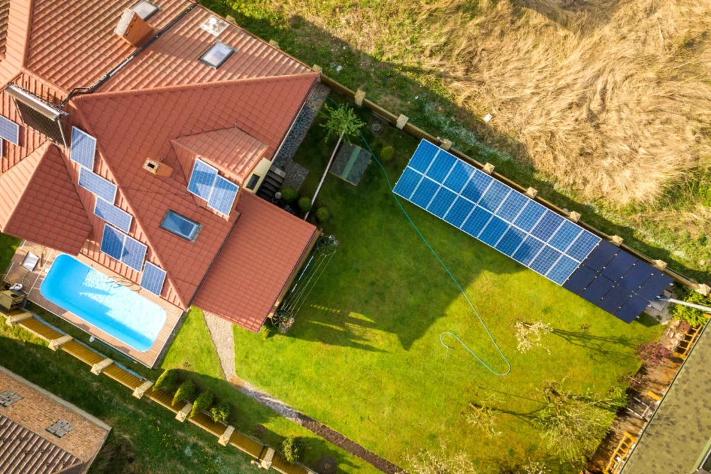 AUTOCONSUMO A PESAR DE TODO: ¿SIGUE SIENDO RENTABLE LA ENERGÍA SOLAR?
