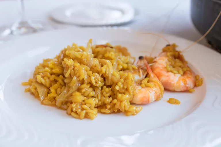 Así es el secreto reconocido por Michelin que ha convertido a Dénia en la capital del arroz en España