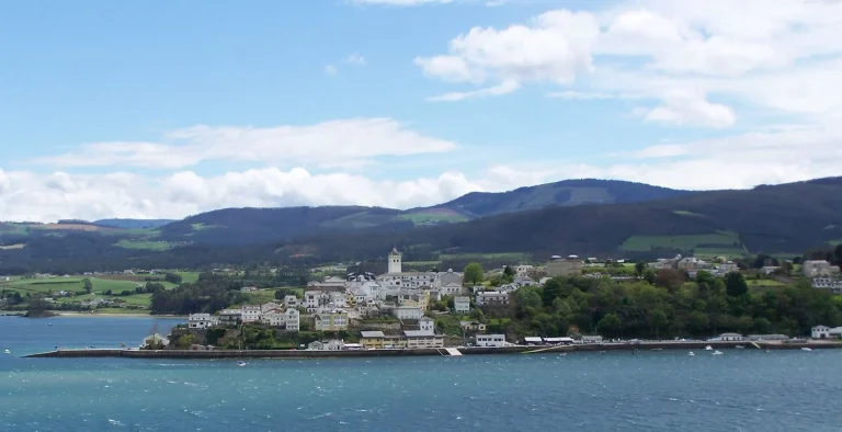 El pueblo de Asturias en el que podrás comer las mejores ostras de todo el norte