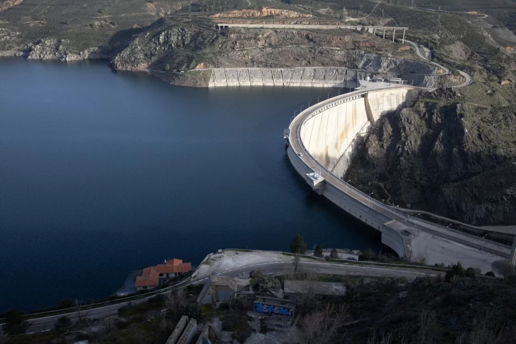EuropaPress 5838529 presa embalse atazar mirador atazar 19 marzo 2024 madrid espana embalse Moncloa