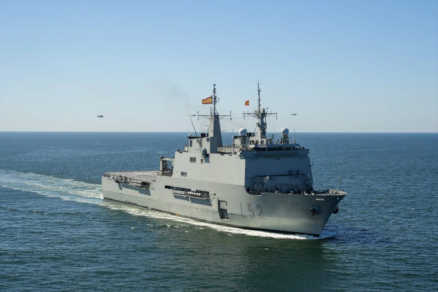 Un buque de la Armada.