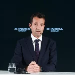 Moncloa sacrificó a Escribano en Indra para tapar el expolio del capital