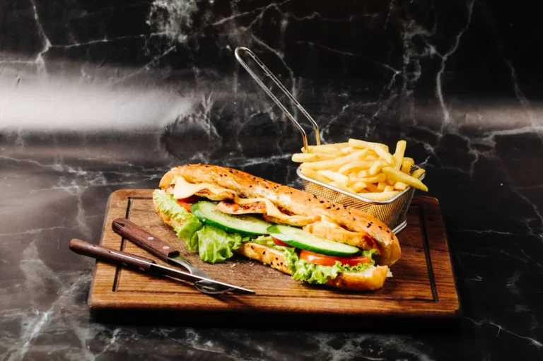 Receta de los paninis de pollo y mozzarella más crujientes, con todo el sabor de Italia