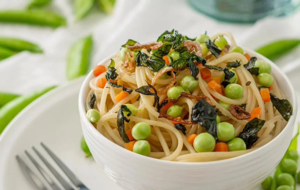 Preparación de un plato vegetariano exquisito