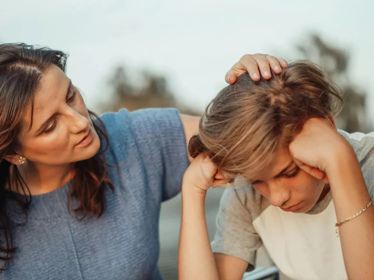 ¿Problemas hormonales? Tal vez no es tu cuerpo, sino lo que estás poniendo en tu plato, prueba esto para notar un gran cambio