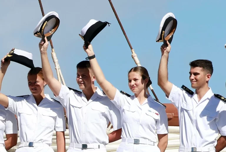 Fuerte revés para la princesa Leonor en su estancia en la Academia del Aire de Murcia