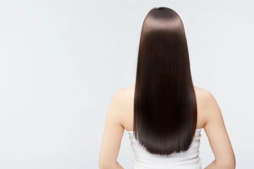 Cabello más brilloso y resistente 
