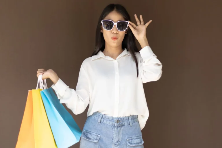 Este bolso de Parfois está rebajado y promete elevar cualquier atuendo de oficina por menos de 30 euros