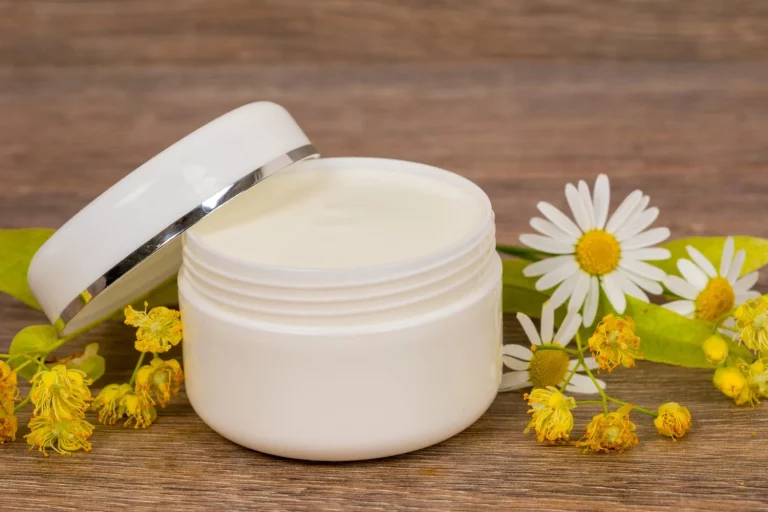 Lidl lanza una crema antiedad que promete resultados comparables a los productos premium por menos de 5 euros