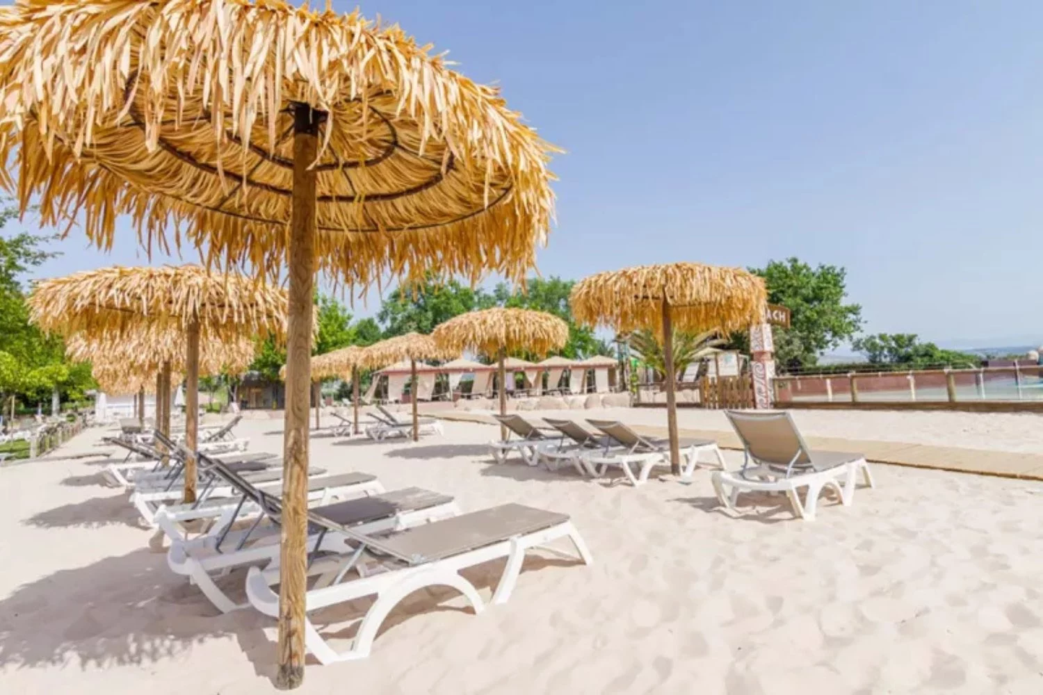 ¿Playa y piscina en un mismo lugar? Madrid esconde el plan secreto para despedir el verano a lo grande