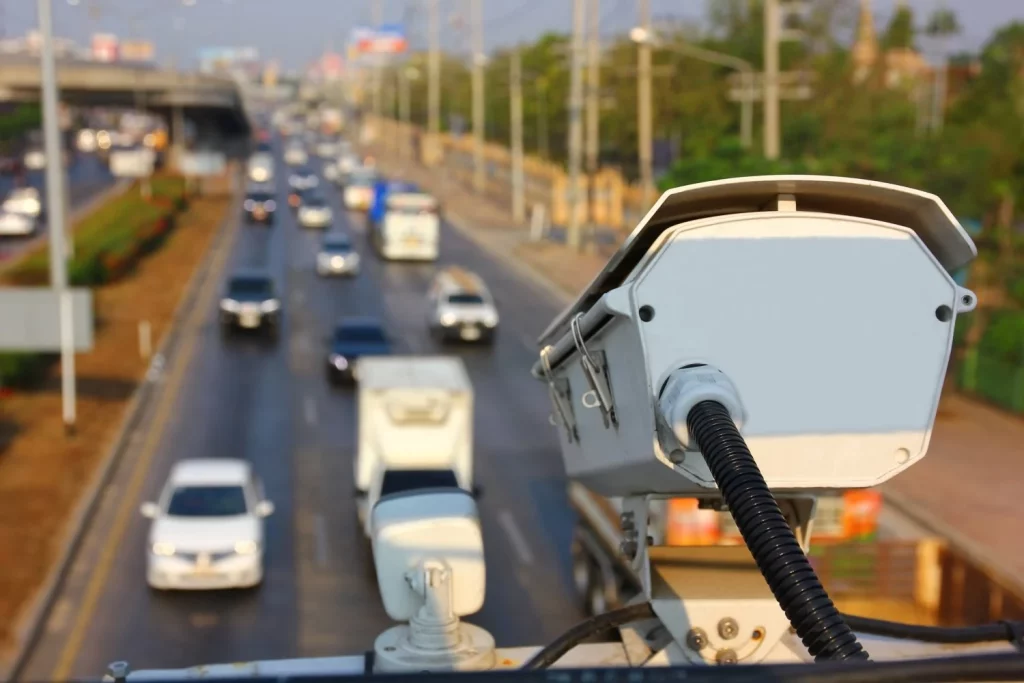 CARRETERA Y MANTA AL FUTURO: ¿ES ESTE EL FIN DE LA CONDUCCIÓN COMO LA CONOCEMOS?