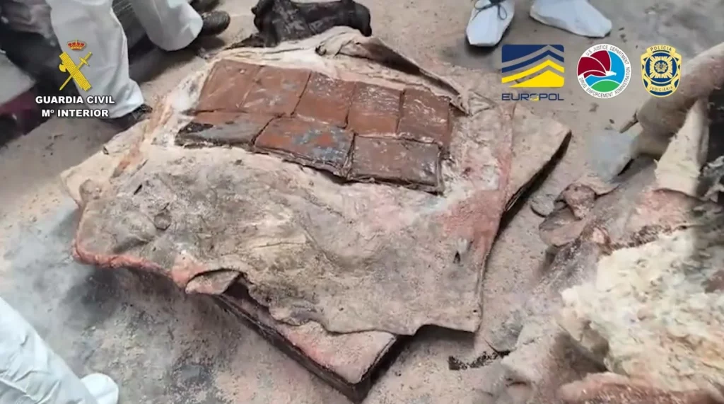 La Guardia Civil incauta 2,2 toneladas de cocaína y detiene a 19 personas en Galicia 3 Moncloa 2025 09 05 op olimpia uco 1 Moncloa