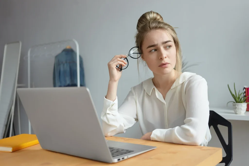 Tu CV contiene las llaves de tu vida digital y profesional; protegerlo es protegerte a ti.