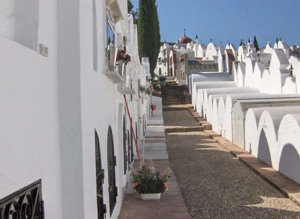 Un cementerio que parece un pueblo