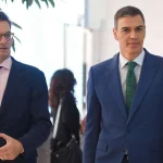 Moncloa planta a Prisa en su gran foro global pese a la tregua con Oughourlian