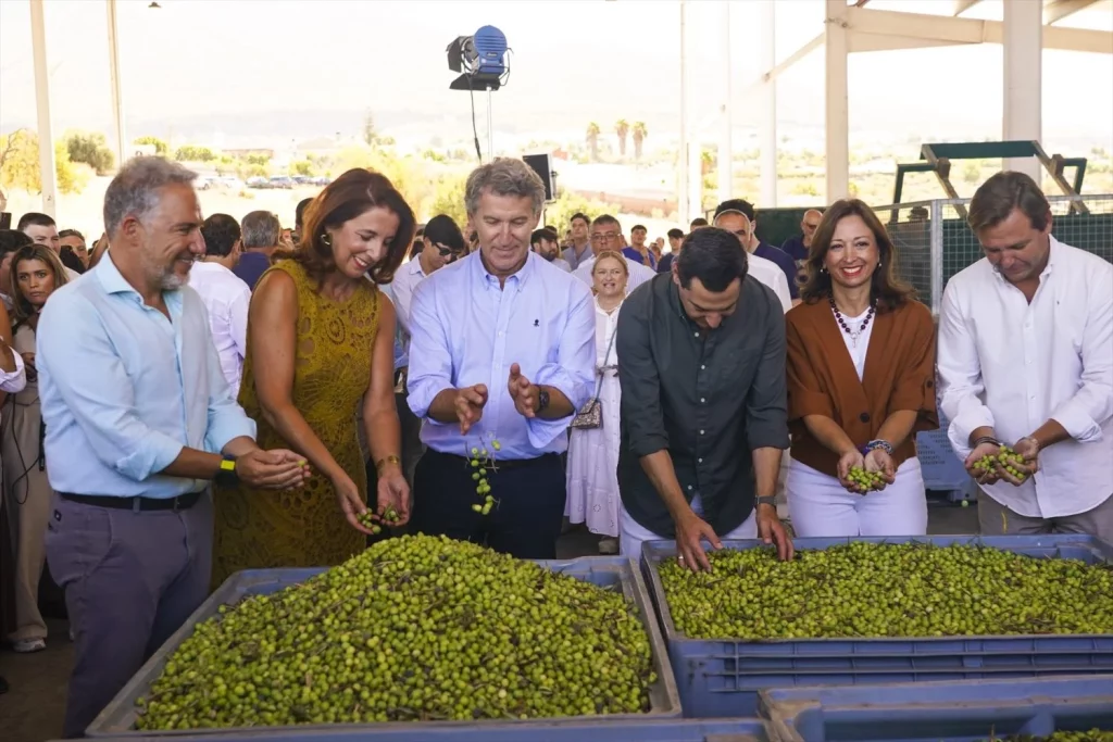 Feijóo acusa a Pedro Sánchez de corrupción y exige presupuestos para España 2 Moncloa EuropaPress 6948397 presidente partido popular alberto nunez feijoo acto inicio curso politico Moncloa