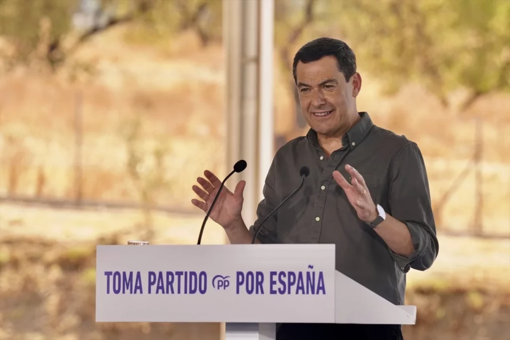 Feijóo acusa a Pedro Sánchez de corrupción y exige presupuestos para España 1 Moncloa EuropaPress 6948827 presidente junta andalucia juanma moreno acto inicio curso politico pp Moncloa