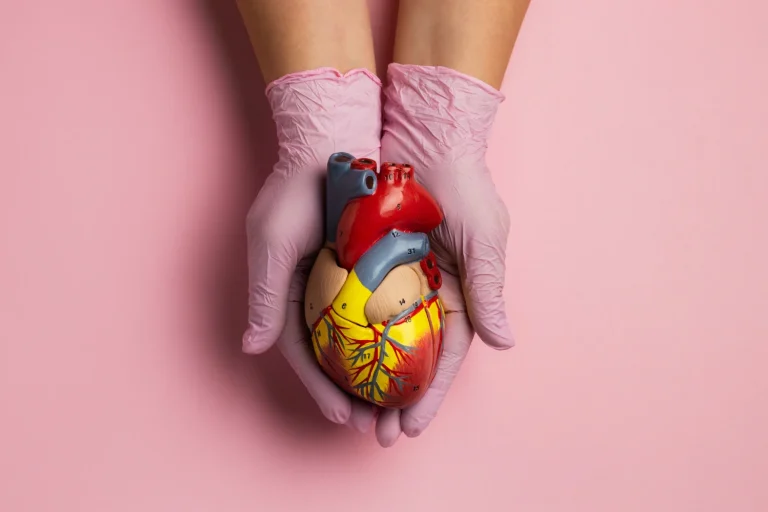 Dr. Iván Rojas (41), lipidólogo: «Dejen de mirar el colesterol. El ratio TGL/HDL es el predictor real de infartos y el 95% de los médicos de cabecera lo ignora»