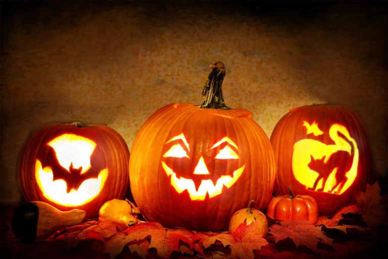«¿No sabes qué hacer en Madrid este Halloween?»: Mariano Sánchez (26) guía turístico comparte 4 rutas completamente gratis que te dejarán la piel de gallina