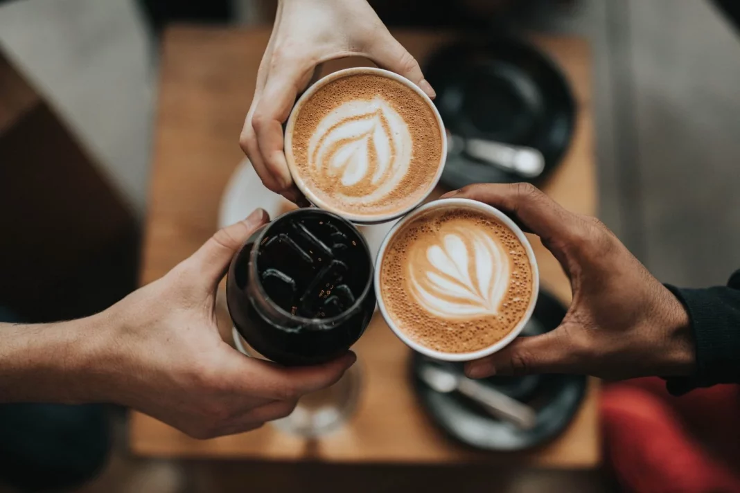 El café es tu peor enemigo: deshidrata y eleva el estrés