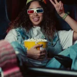 «Si te prohíben entrar al cine con comida puedes ganar sin discutir»: Selena Casares (41), abogada, explica la normativa que te da ventaja