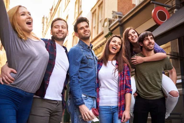 Florencia Seful (24), experta en RRHH, revela el trabajo soñado de la Gen Z: «Ni funcionarios ni influencers, quieren ganar 3.000€ y tener 2 meses de vacaciones»