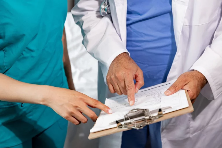 «El 95% de los suplementos no sirven»: nutricionistas confirman cuáles sí funcionan y por qué merece la pena elegirlos