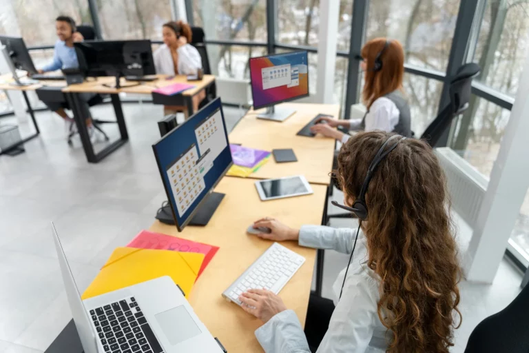 Darío Del Plá (29), informática, “Ahora tu empresa puede ver tu email personal”: Así solucionas el error que comete el 80% de los empleados