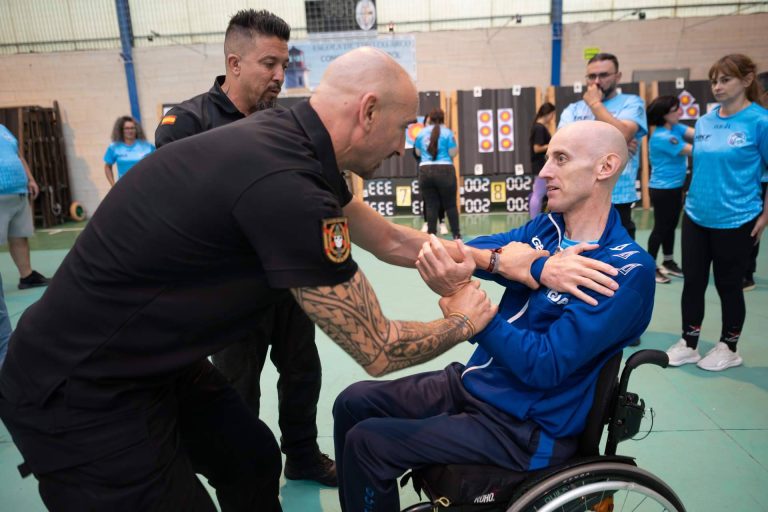 Éxito rotundo en el Seminario Internacional de Seguridad y Defensa Personal