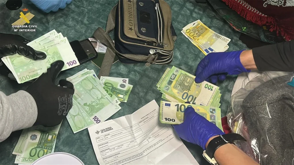 Siete marroquíes detenidos por explotar a compatriotas en explotaciones agrícolas de La Rioja 1 Moncloa 2025 10 08 op landwrt larioja 4 Moncloa