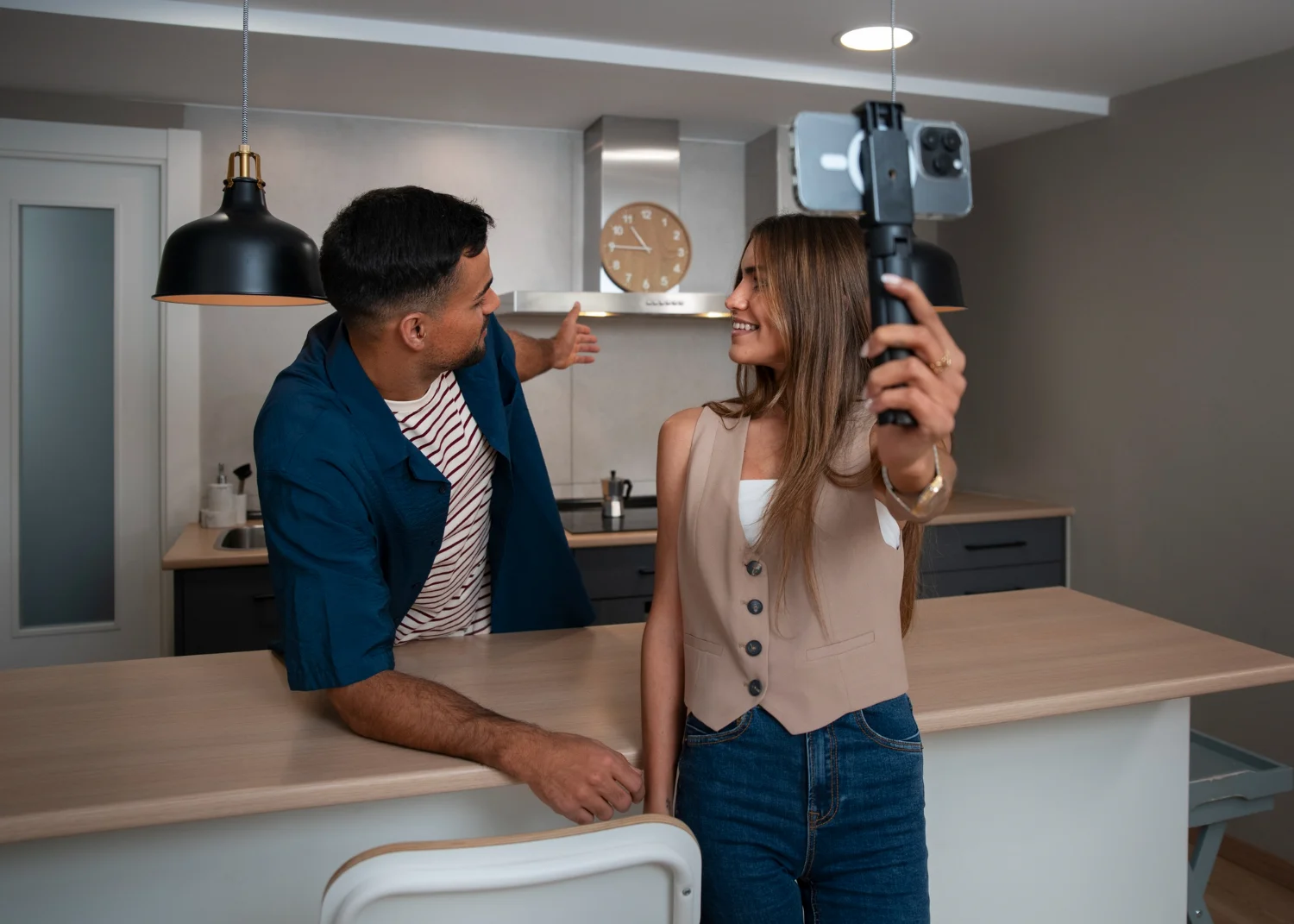 El avance tecnológico ha democratizado el espionaje, y esa es la clave de esta nueva era de la ciberseguridad donde todos somos potenciales víctimas. Fuente: Freepik
