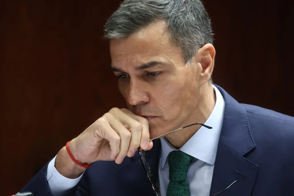 El PP ve a Sánchez sin respuestas ante la corrupción del PSOE tras pasar por el Senado 2 Moncloa EuropaPress 7066014 presidente gobierno pedro sanchez comparece comision investigacion caso Moncloa