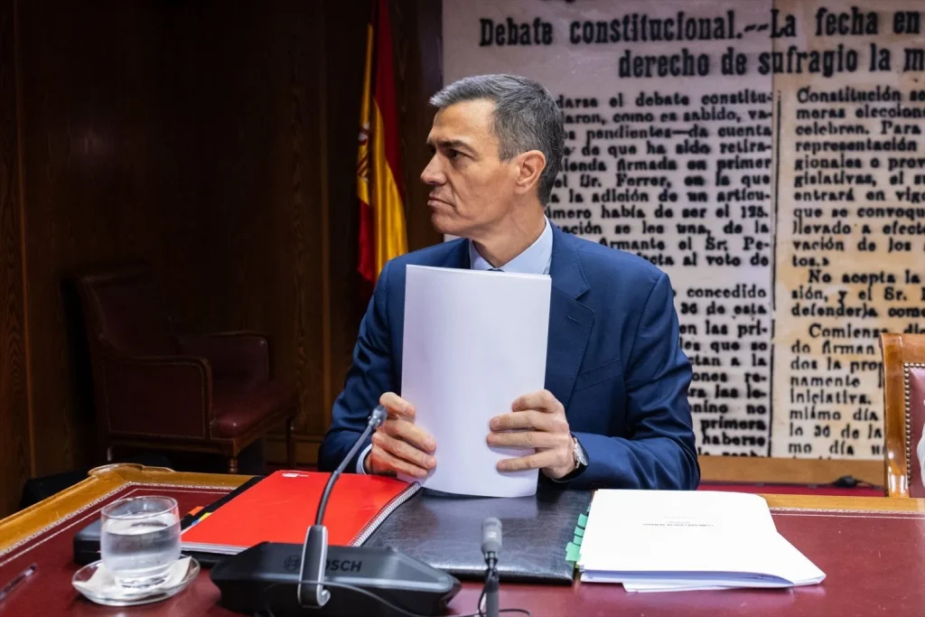El PP denuncia la desaparición de 67.000 empresas por el "fracaso" de los fondos Next Generation 1 Moncloa El presidente del Gobierno, Pedro Sánchez, a su llegada a la Comisión de Investigación sobre el 'caso Koldo', en el Senado, a 30 de octubre de 2025, en Madrid (Fuente: Agencias)