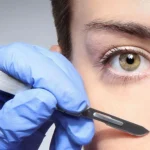 Dr. Fernando Moreno (34), fisiatra: “Activa el colágeno y rejuvenece la piel sin necesidad de bisturí ni bótox con esta gimnasia facial nocturna”
