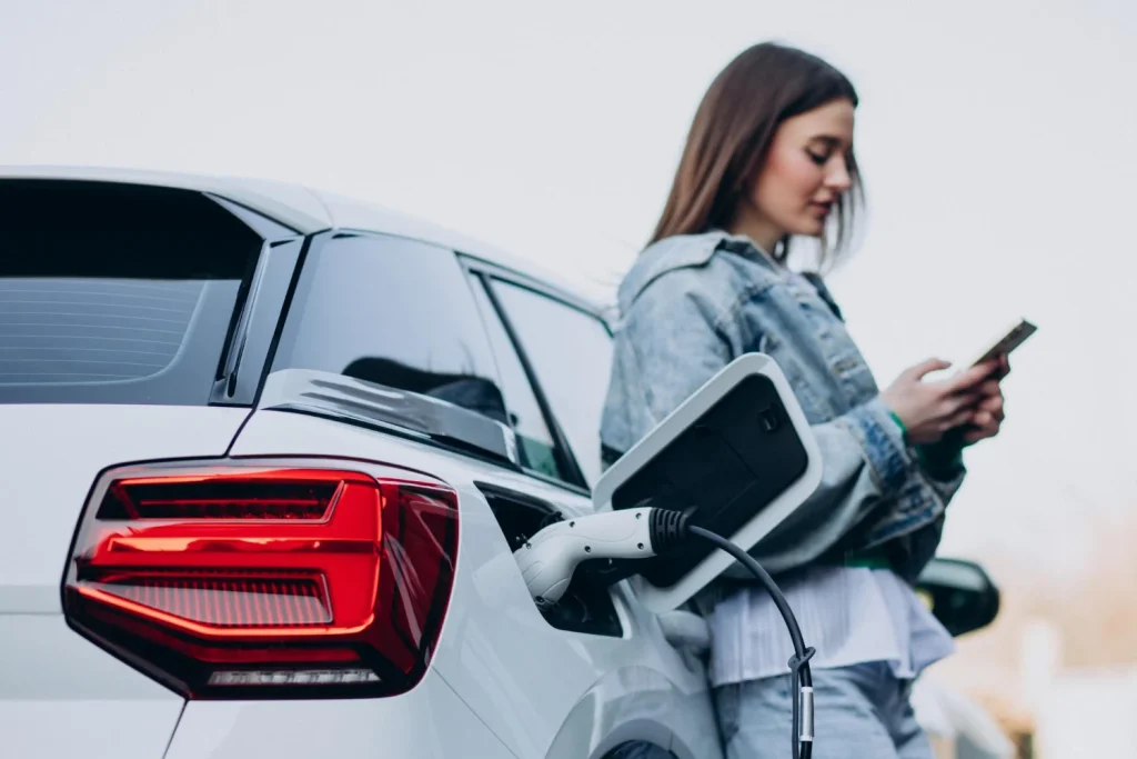La DGT implantará en 2026 el 'carnet por puntos ampliado': 4 puntos menos por usar el climatizador incorrectamente en invierno. 2 Moncloa El confort térmico al volante es fundamental, pero un ambiente demasiado cálido puede ser tan peligroso como uno helado.