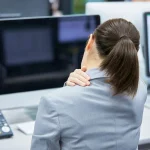 “Muchas veces el dolor articular no es por la edad”: Dr. Alberto Higuera (63), fisiatra, comparte 8 hábitos para sentirte como de 20 nuevamente