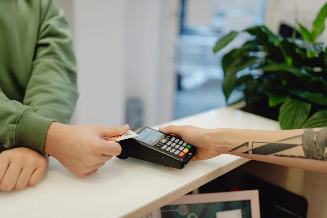 Cuidado con tu tarjeta bancaria y el skimming