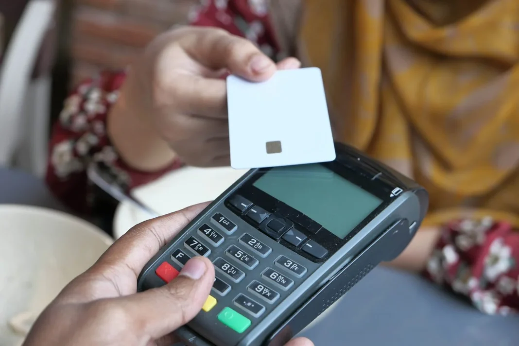 Cómo evitar que clonen tu tarjeta bancaria