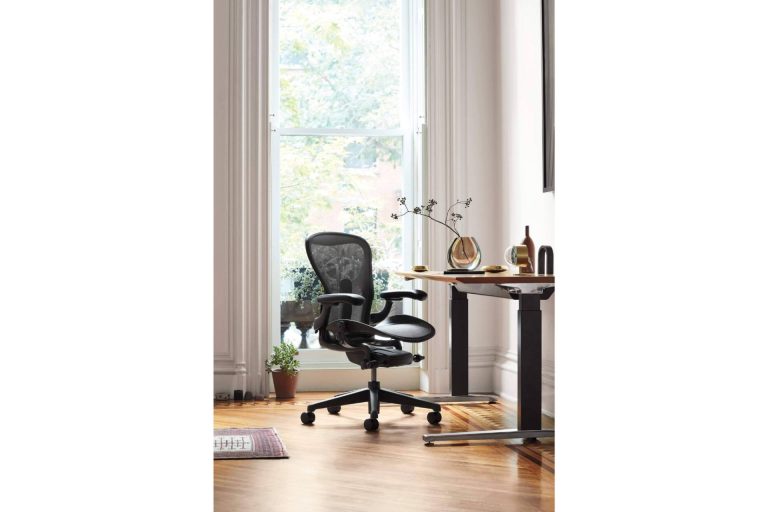 Por qué la silla Aeron es clave para evitar lesiones en el puesto de trabajo