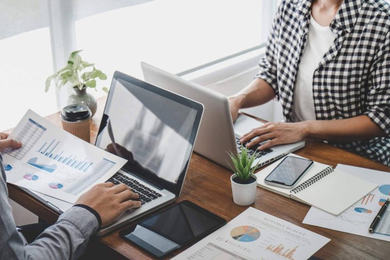 Contenido que convierte; la propuesta de Llámalo Equix para marcas que buscan continuidad