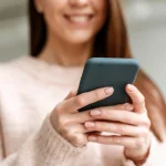 Si no activas este botón de WhatsApp, tu cuenta está en riesgo: el 99% de los españoles aún no lo ha hecho